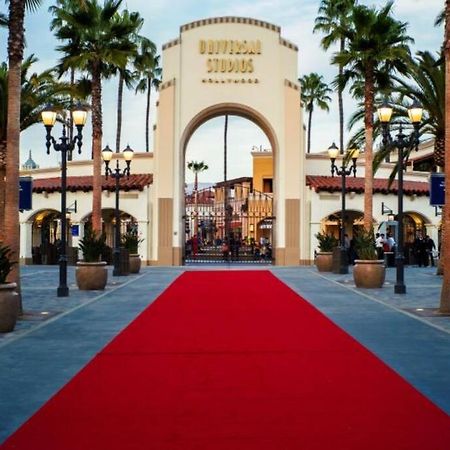 #Universal Apartment Los Angeles Exterior photo